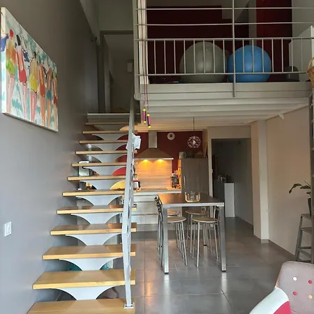 Appartement Duplex En Calme *